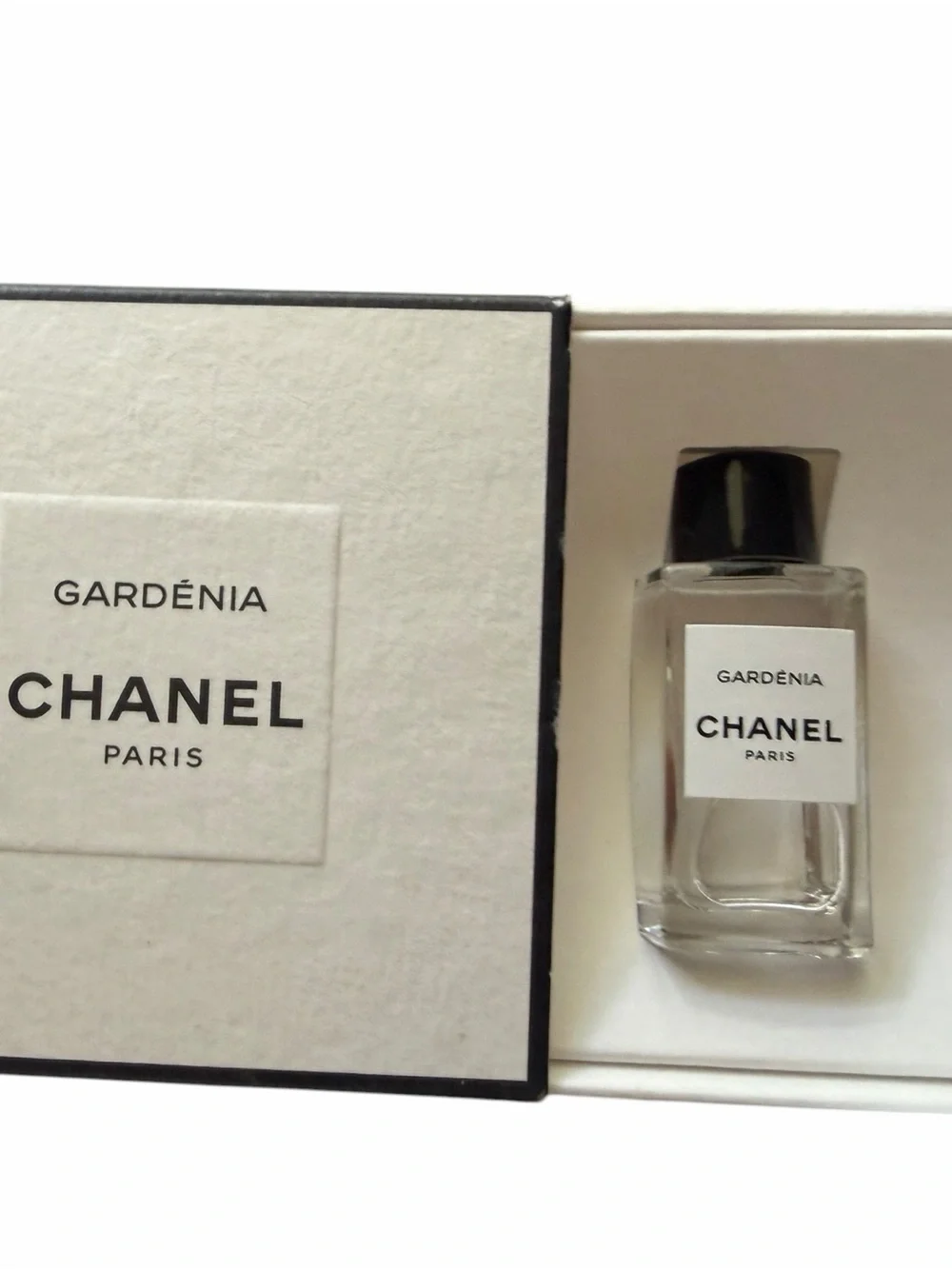 CHANEL Cream & Black Boxed Fragrance Set